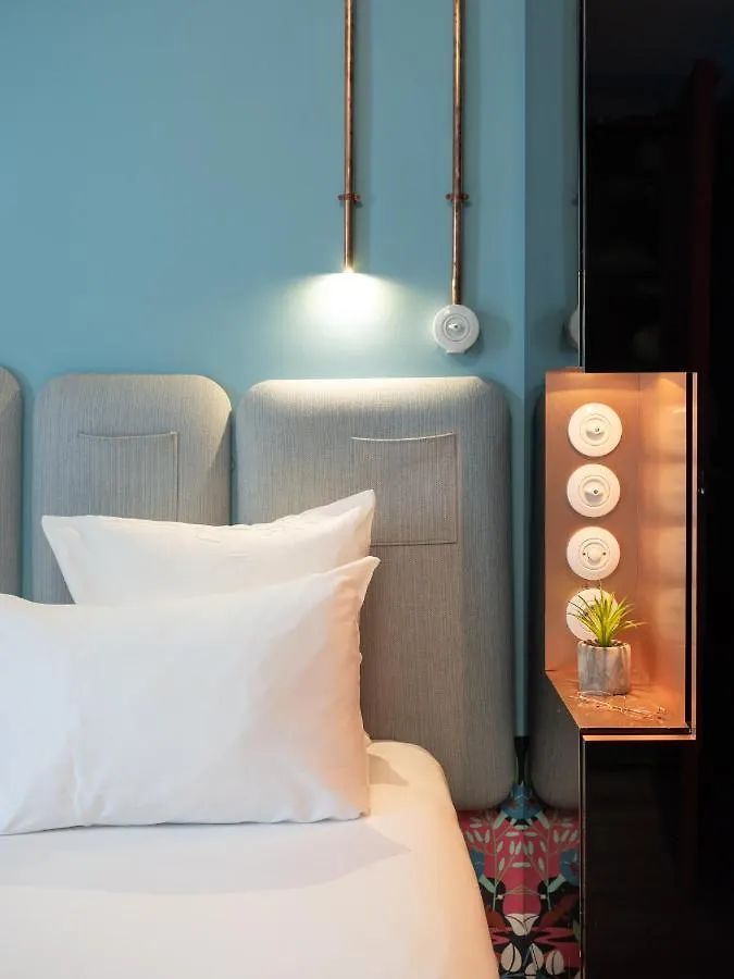 Exquis Hotel 3*