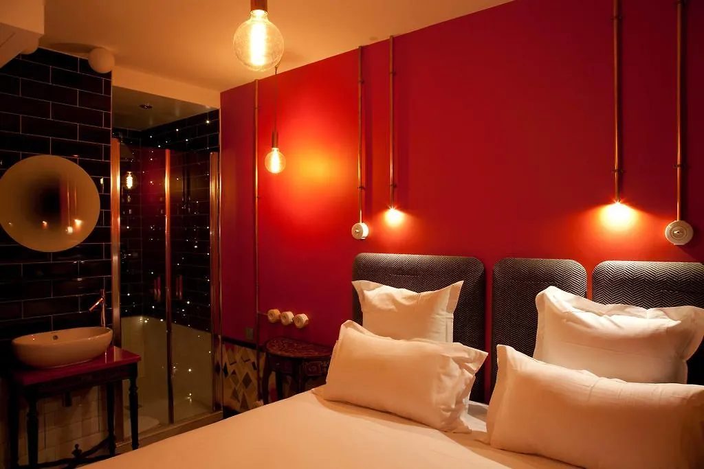 Exquis Hotel